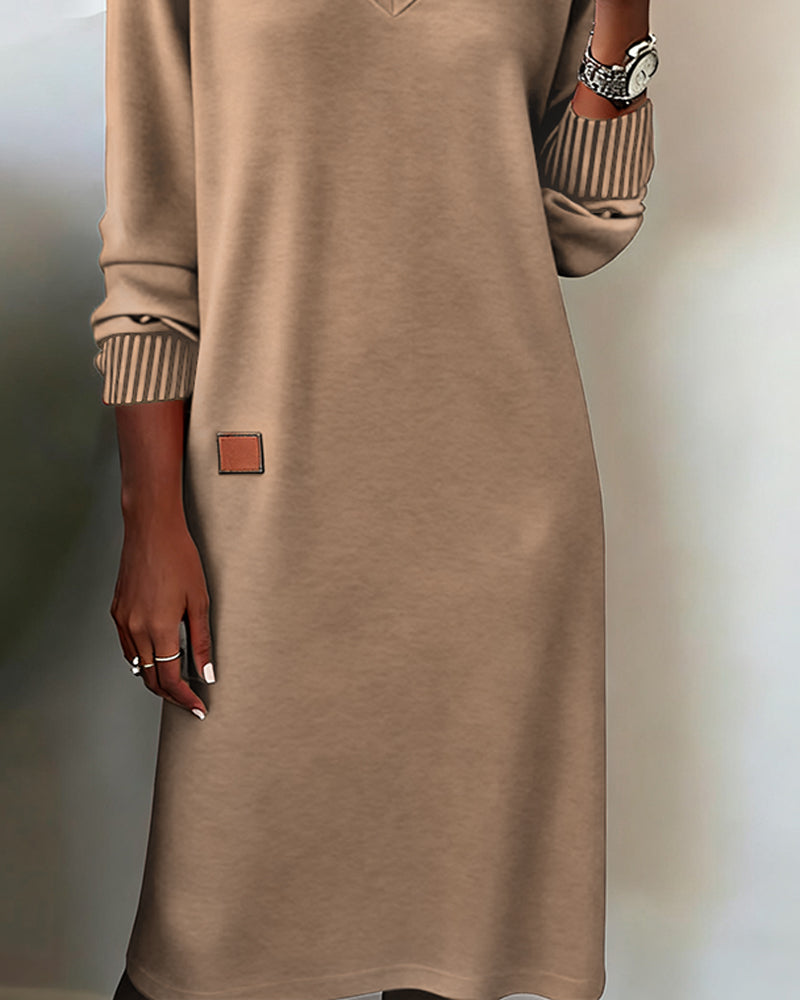 Evelisse - Robe midi en maille à col en V