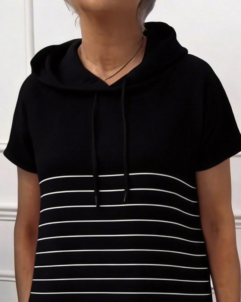 Victoire - Robe rayée à capuche