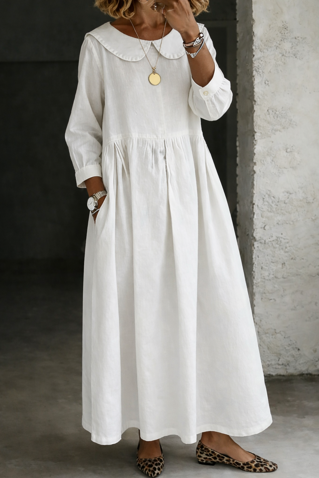 Clara - Robe en jean à col claudine