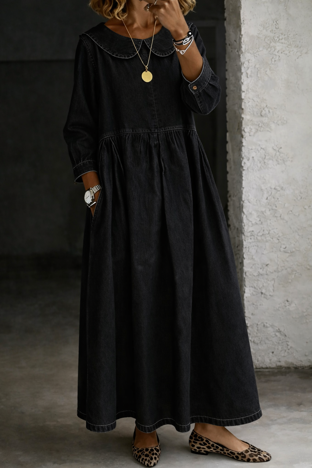 Clara - Robe en jean à col claudine