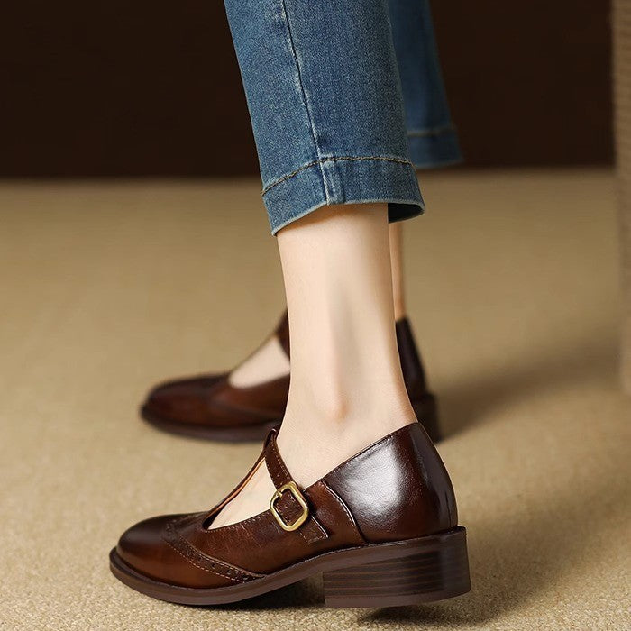 Nadine - Chaussures Mary Jane en cuir à bride en T et talon bloc bas