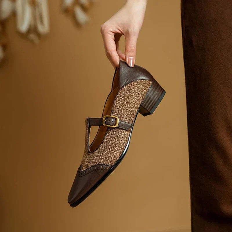 Cosima - Chaussures Mary Jane bicolores à bride en T et talon bas vintage