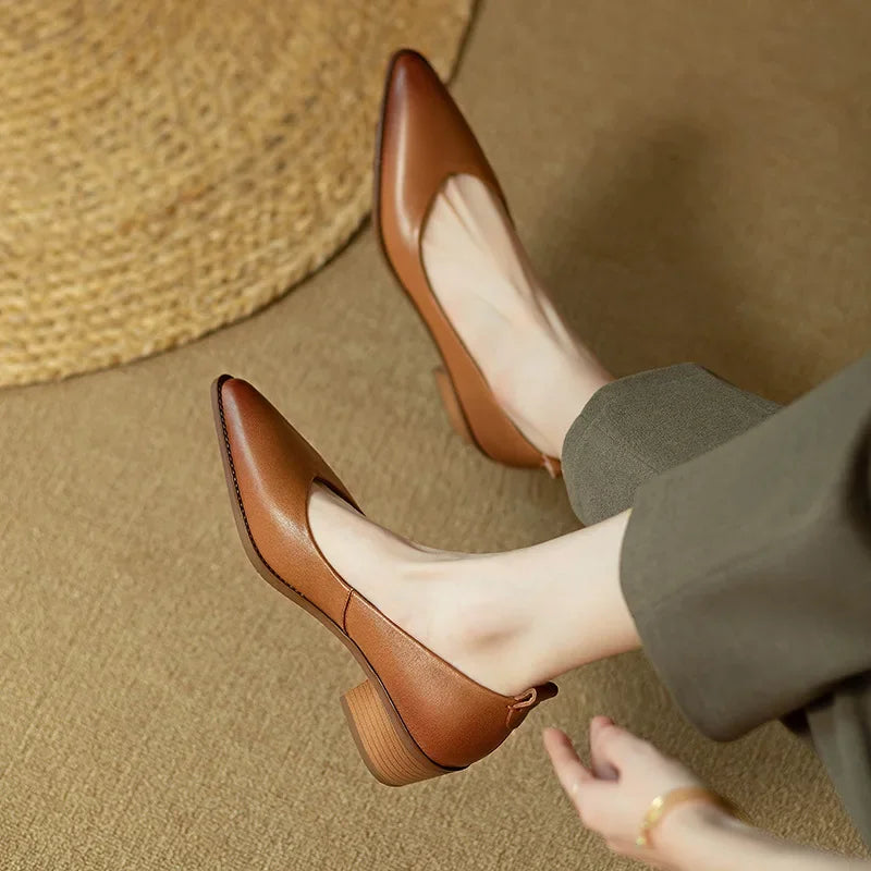 Harriet - Escarpins à talons blocs, chaussures de travail à bout pointu et à enfiler