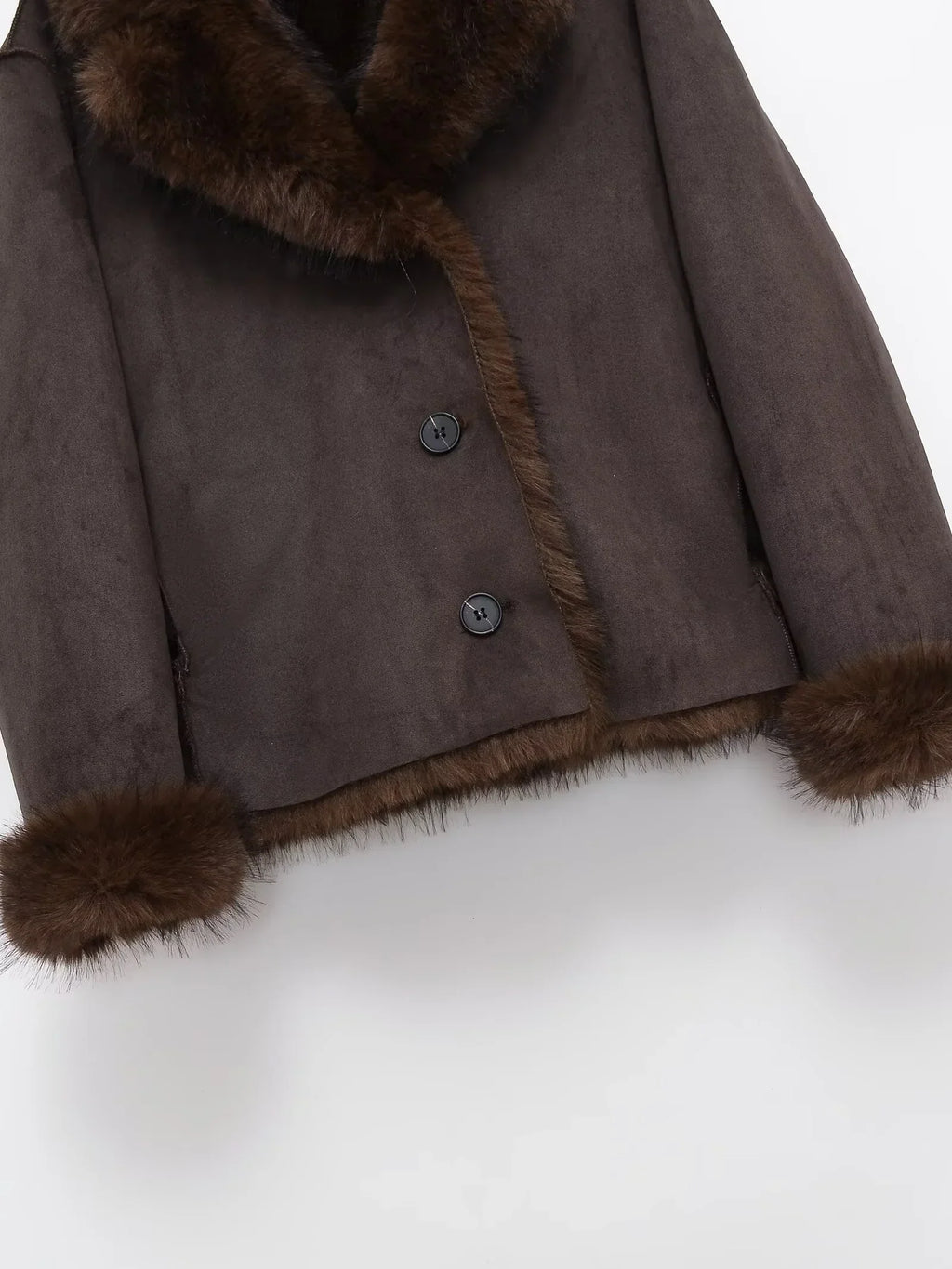 Zakia - Veste en peluche chic