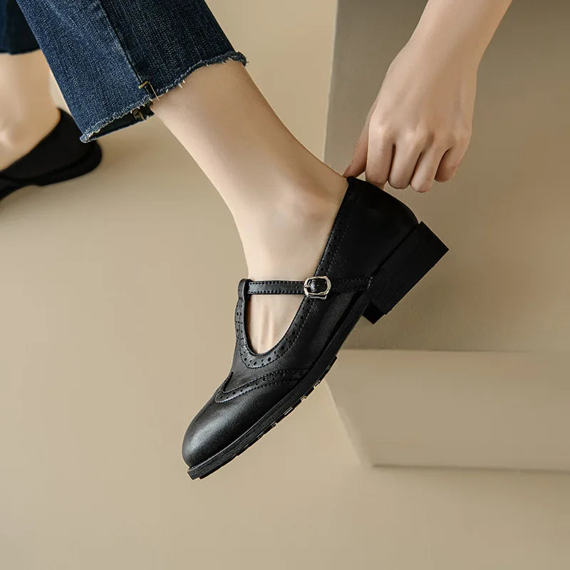 Vivian - Chaussures Mary Jane à bride en T et boucle à talon bloc bas
