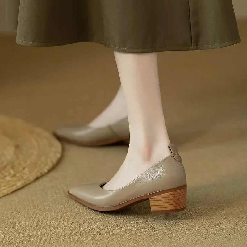 Harriet - Escarpins à talons blocs, chaussures de travail à bout pointu et à enfiler