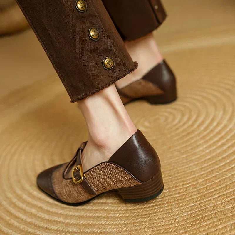 Cosima - Chaussures Mary Jane bicolores à bride en T et talon bas vintage