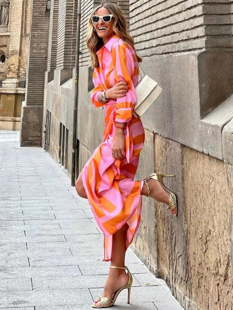 Clarissa - Robe chemise mi-longue rayée