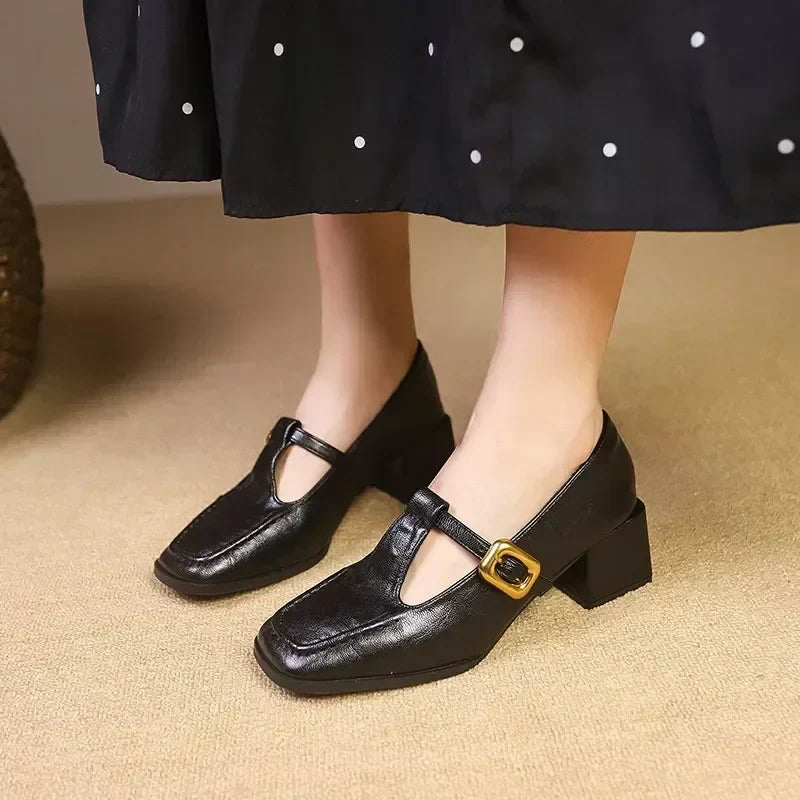 Odette - Talons Mary Jane à bout carré, talon bloc, boucle dorée