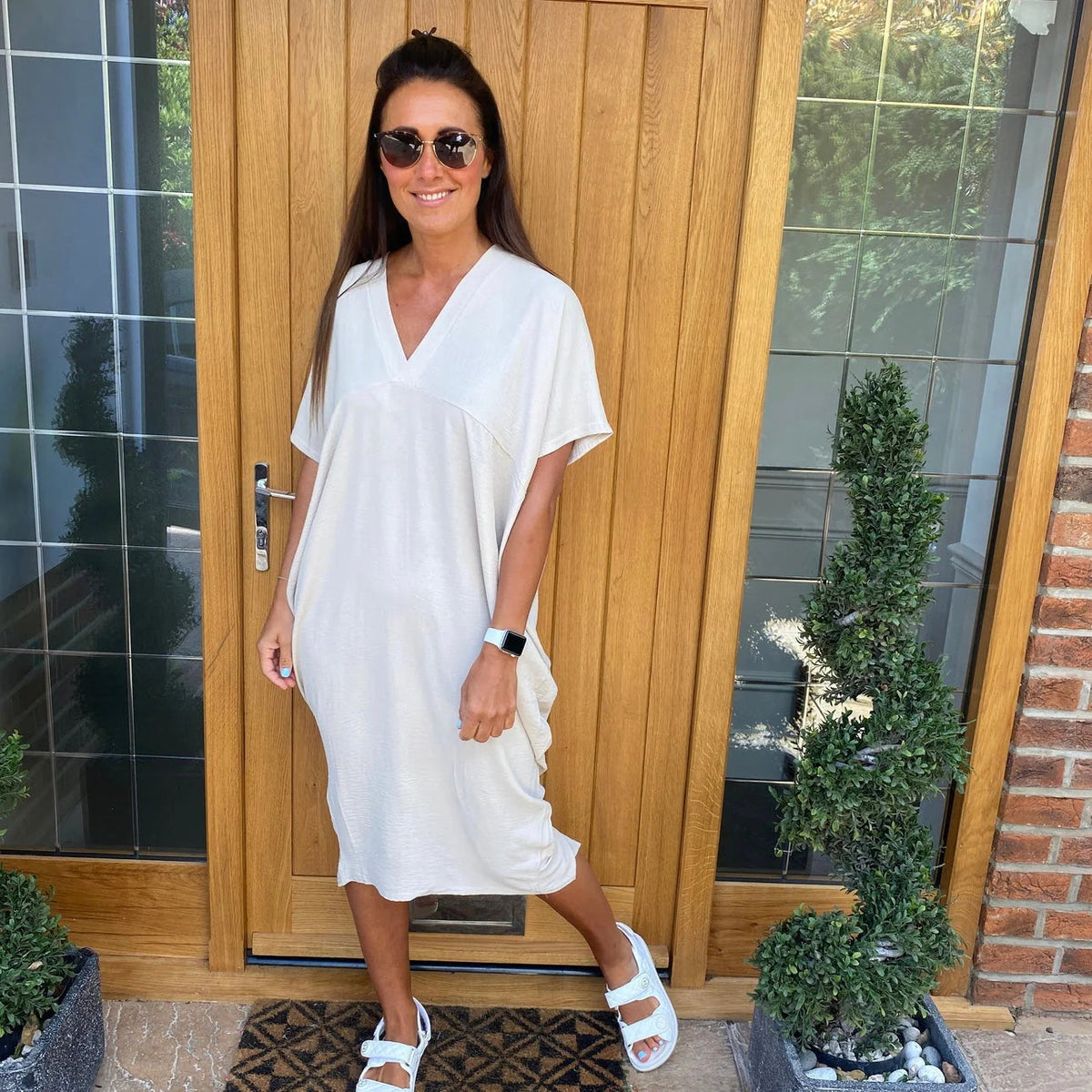 Noemie - Robe ample à col en V