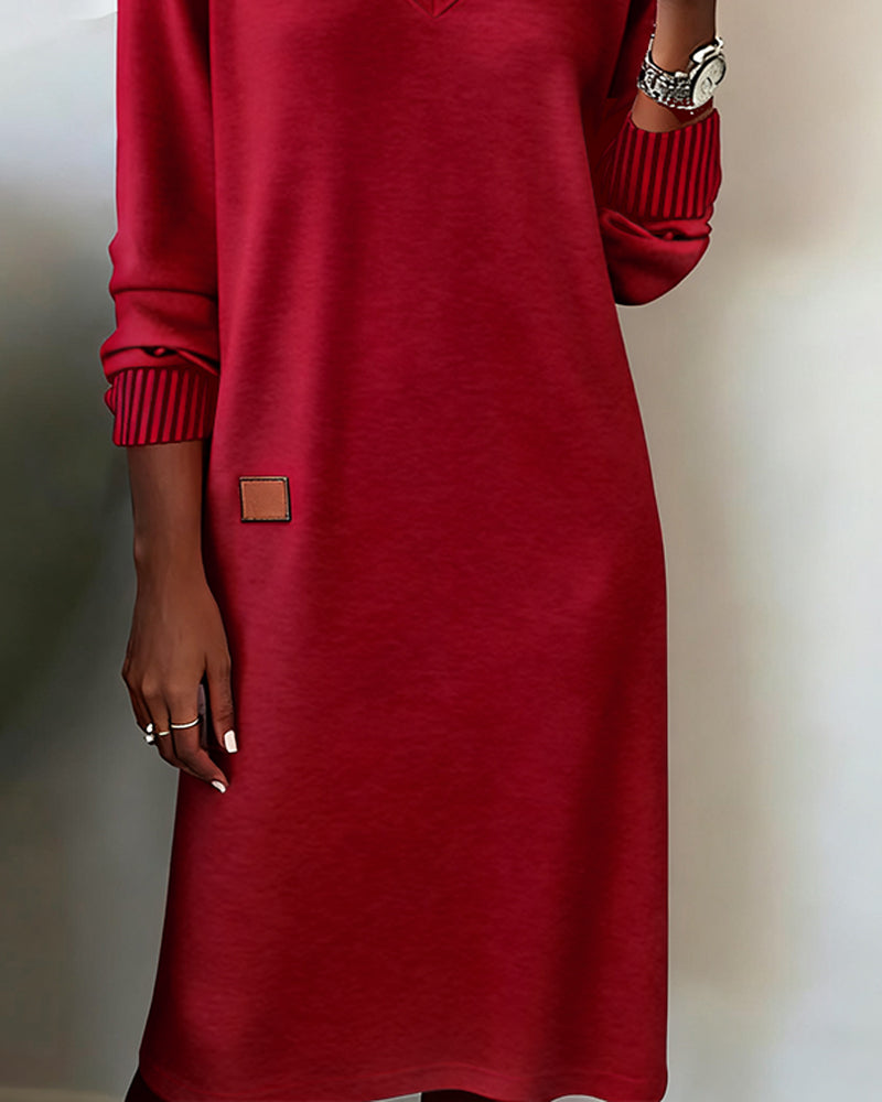 Evelisse - Robe midi en maille à col en V