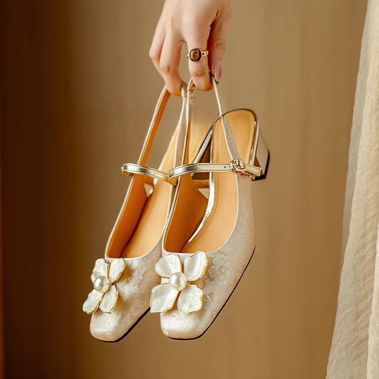 Florine - Escarpins floraux à bride arrière et bout carré, chaussures à talons blocs