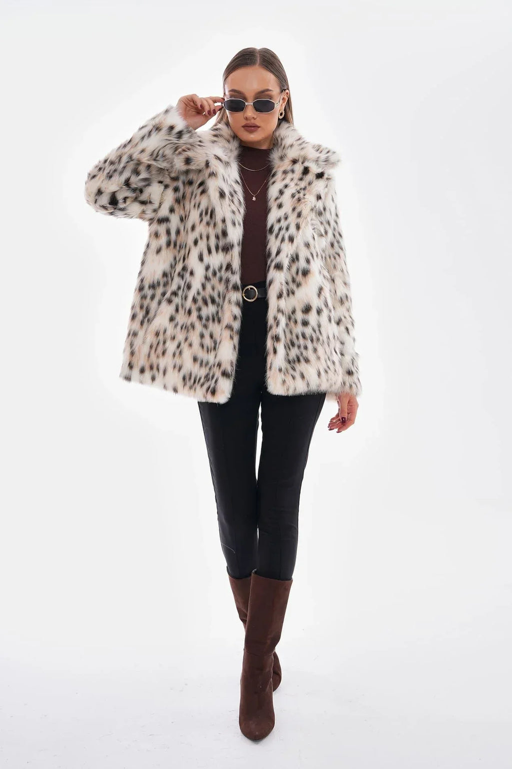 Thea - Manteau en fausse fourrure léopard des neiges - Camel